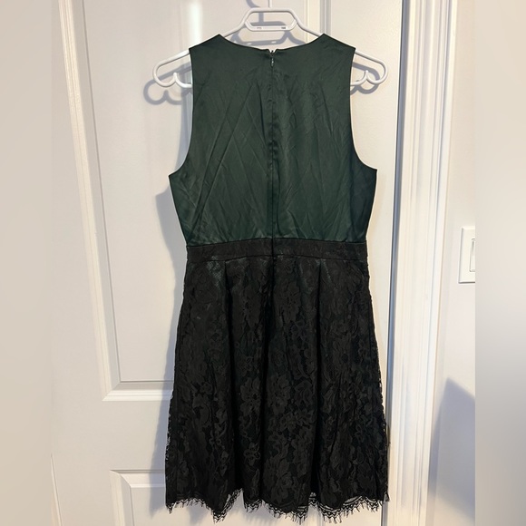 RW&Co Green & Black Lace Dress - Picture 6 of 9